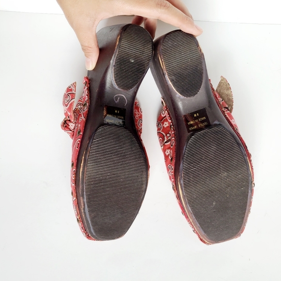 Gabriella Rocha bandana print mules sz. 8M red - Picture 8 of 11